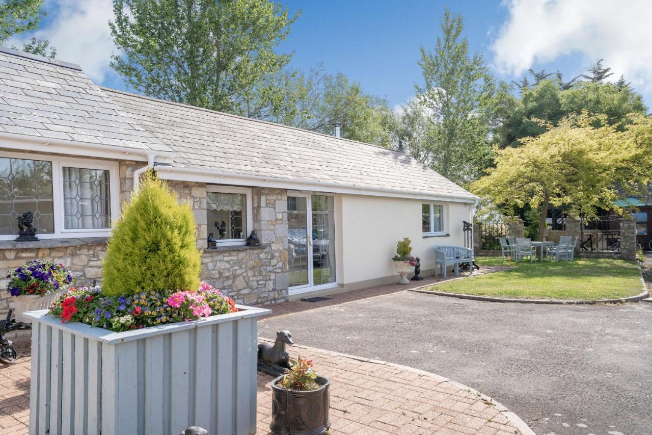 Ash Cottage Llantwit Major Exterior photo